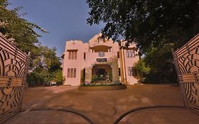 Visalam Chettinad Palace - A Cgh Earth Experience